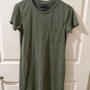 Abercrombie & Fitch Olive Green Tee